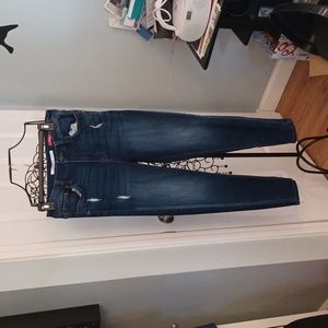 Young Girls jeans barley worn size 9/29